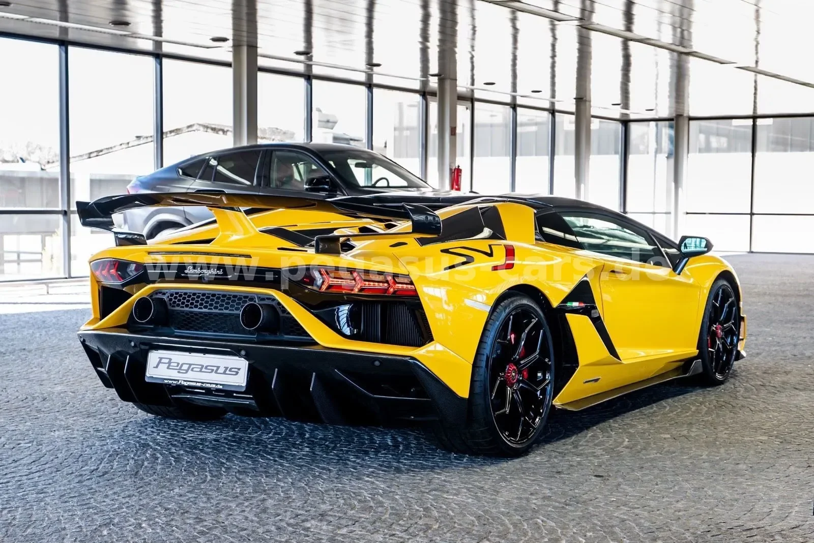 2020 Lamborghini Aventador SVJ Roadster, 12/30