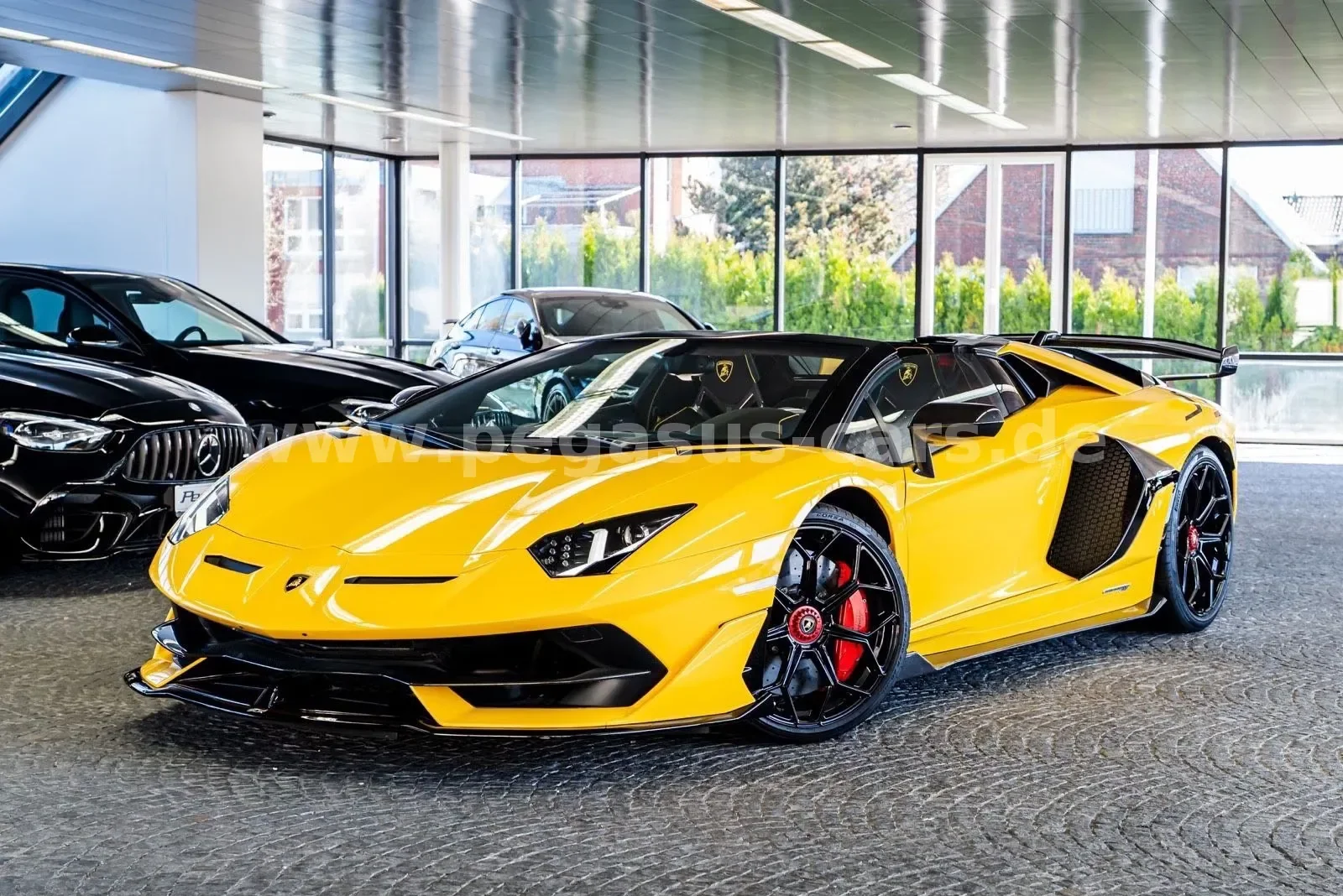 2020 Lamborghini Aventador SVJ Roadster, 14/30