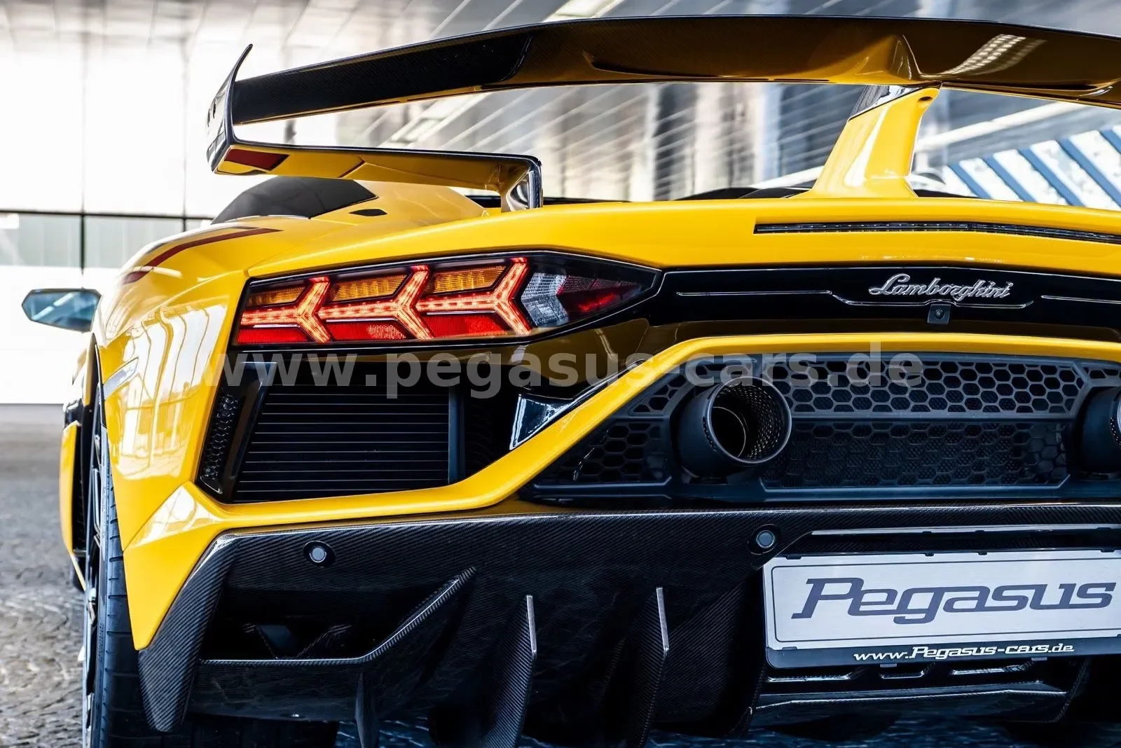 2020 Lamborghini Aventador SVJ Roadster, 26/30