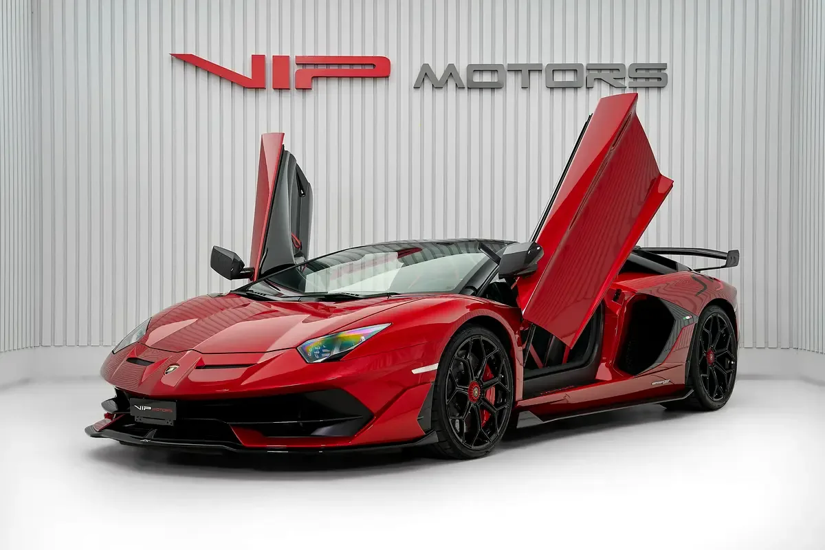 2020 Lamborghini Aventador SVJ Roadster, 2/17