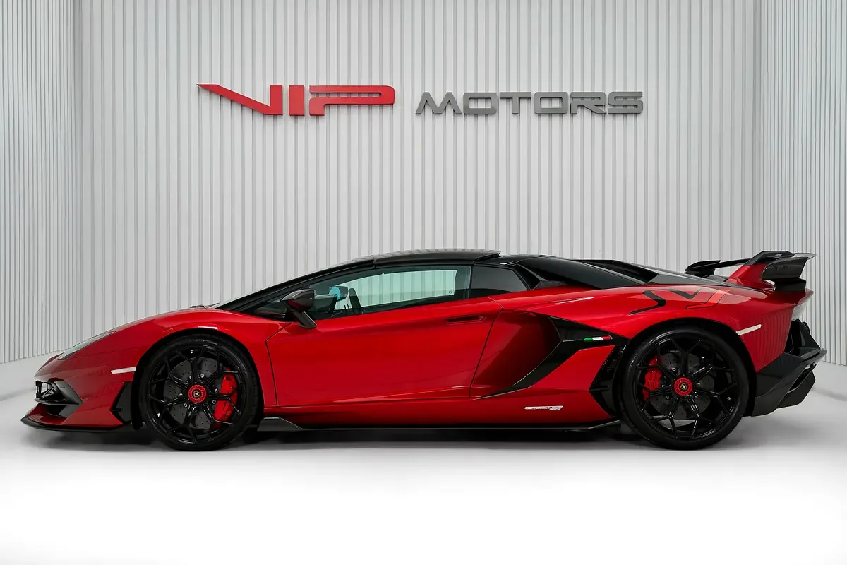 2020 Lamborghini Aventador SVJ Roadster, 9/17