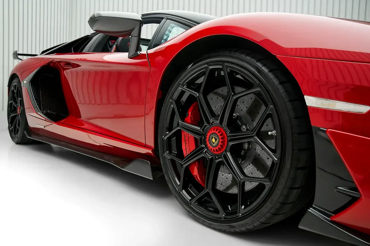2020 Lamborghini Aventador SVJ Roadster, 11/17