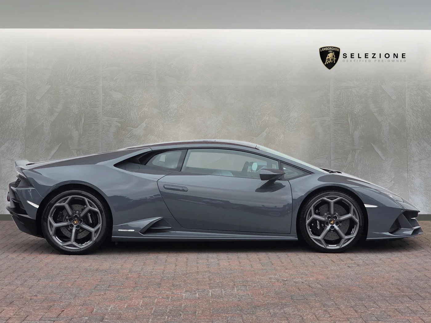 2020 Lamborghini Huracán EVO angeboten von einer Vertragshändlergruppe in Pangbourne, Vereinigtes Königreich, Foto 2 von 20