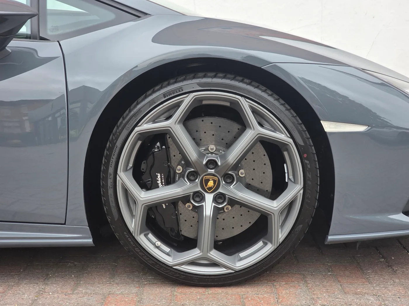 2020 Lamborghini Huracán EVO angeboten von einer Vertragshändlergruppe in Pangbourne, Vereinigtes Königreich, Foto 9 von 20