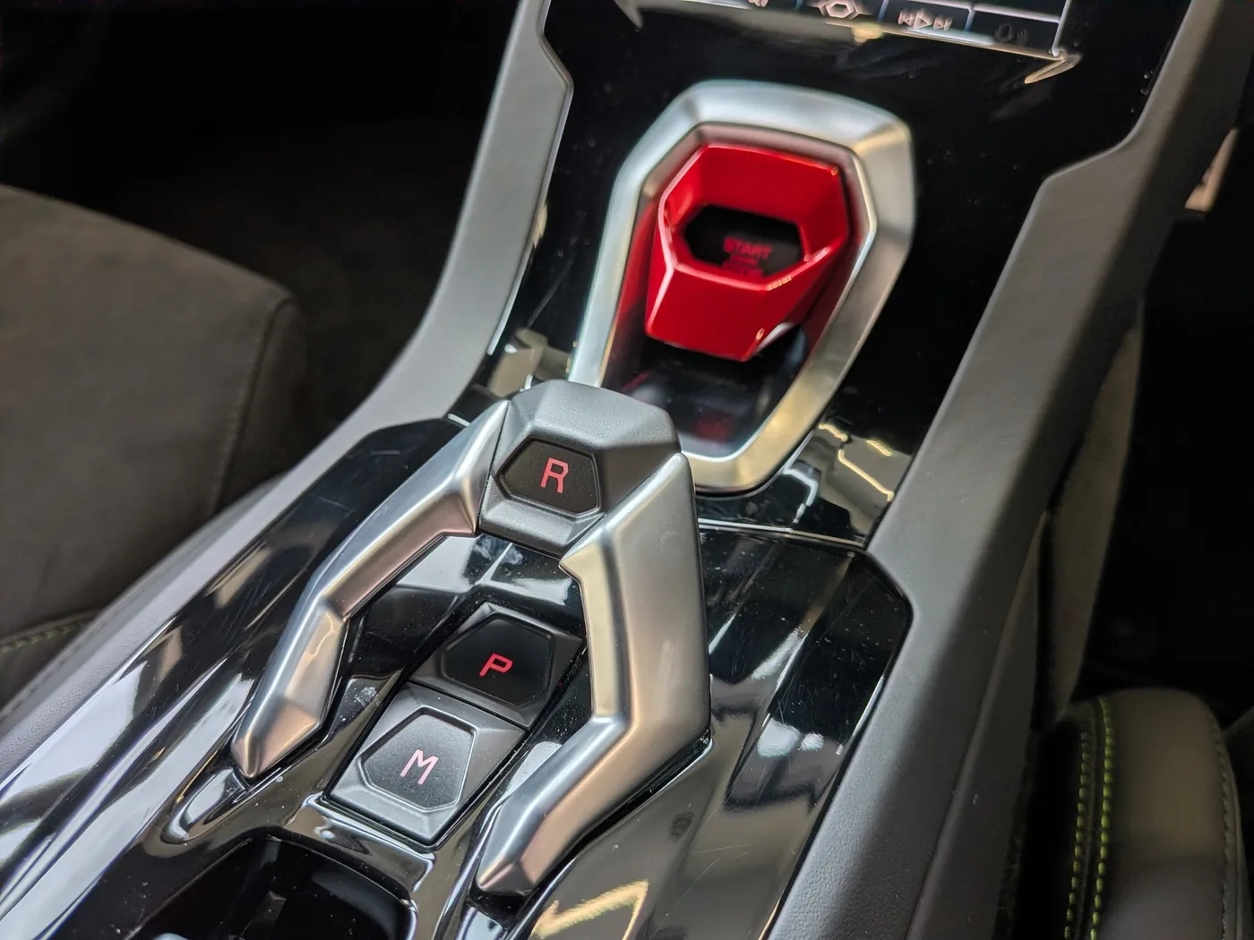 2020 Lamborghini Huracán EVO angeboten von einer Vertragshändlergruppe in Pangbourne, Vereinigtes Königreich, Foto 17 von 20