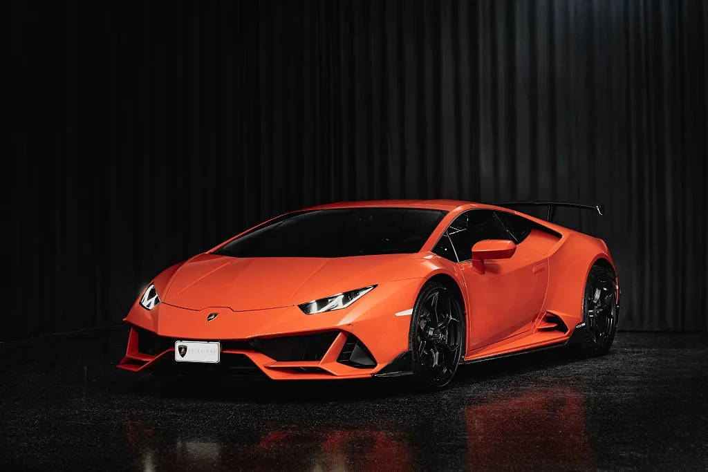 2020 Lamborghini Huracán EVO offered by an authorised dealer in Järfälla, Sweden, main photo