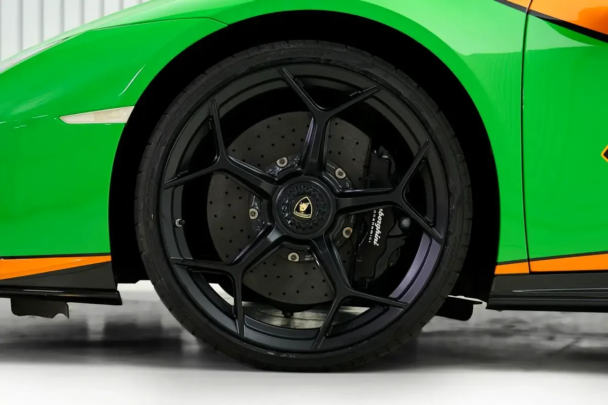 2020 Lamborghini Huracán EVO GT Celebration, 12/17