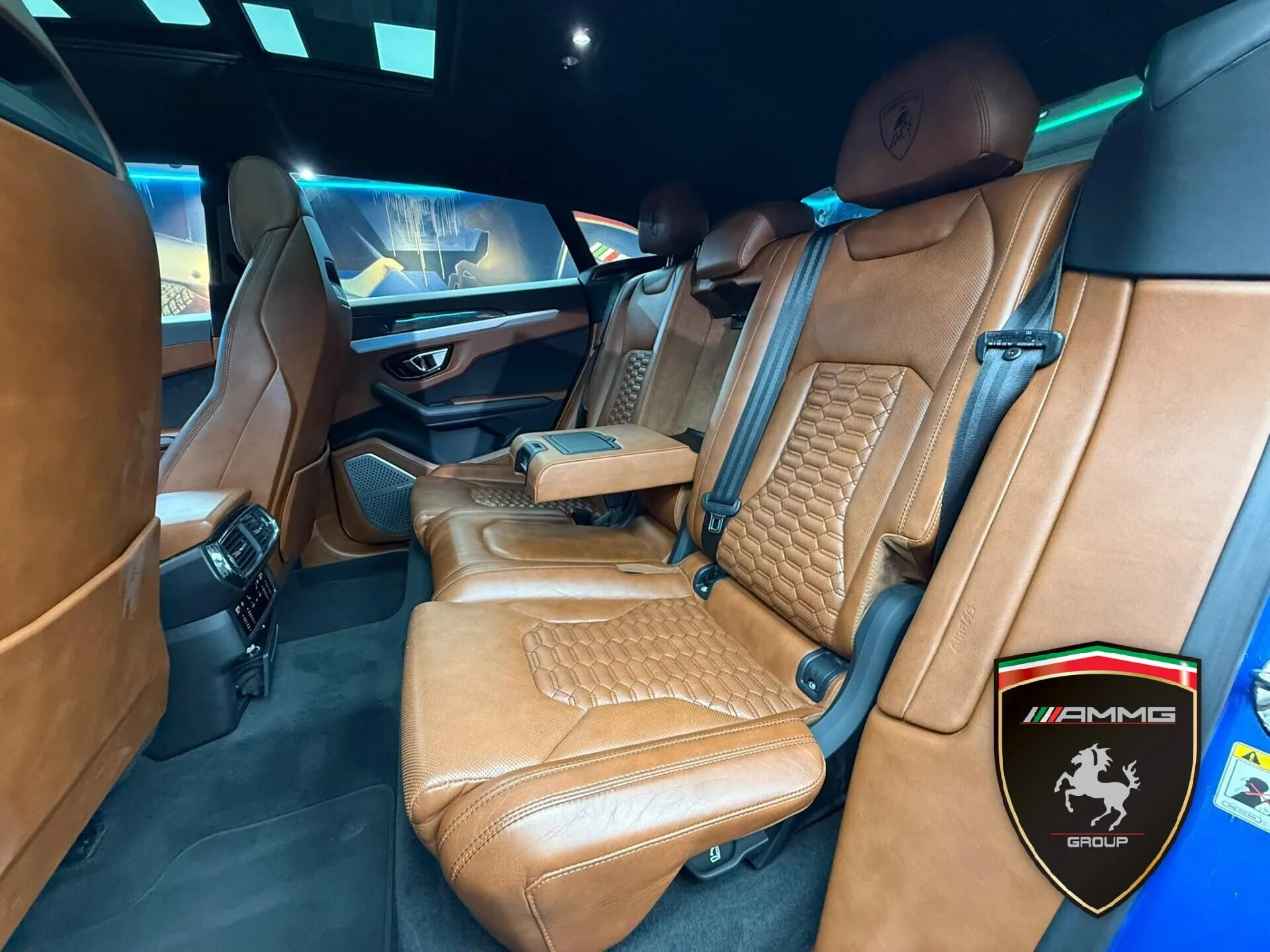 2020 Lamborghini Urus, 10/15
