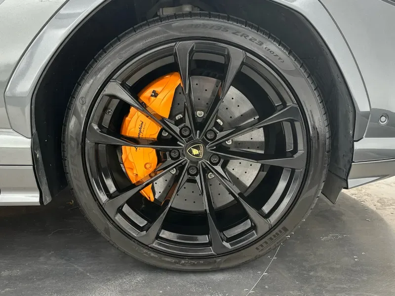 2020 Lamborghini Urus, 23/30