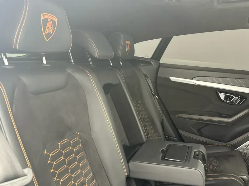 2020 Lamborghini Urus, 25/30