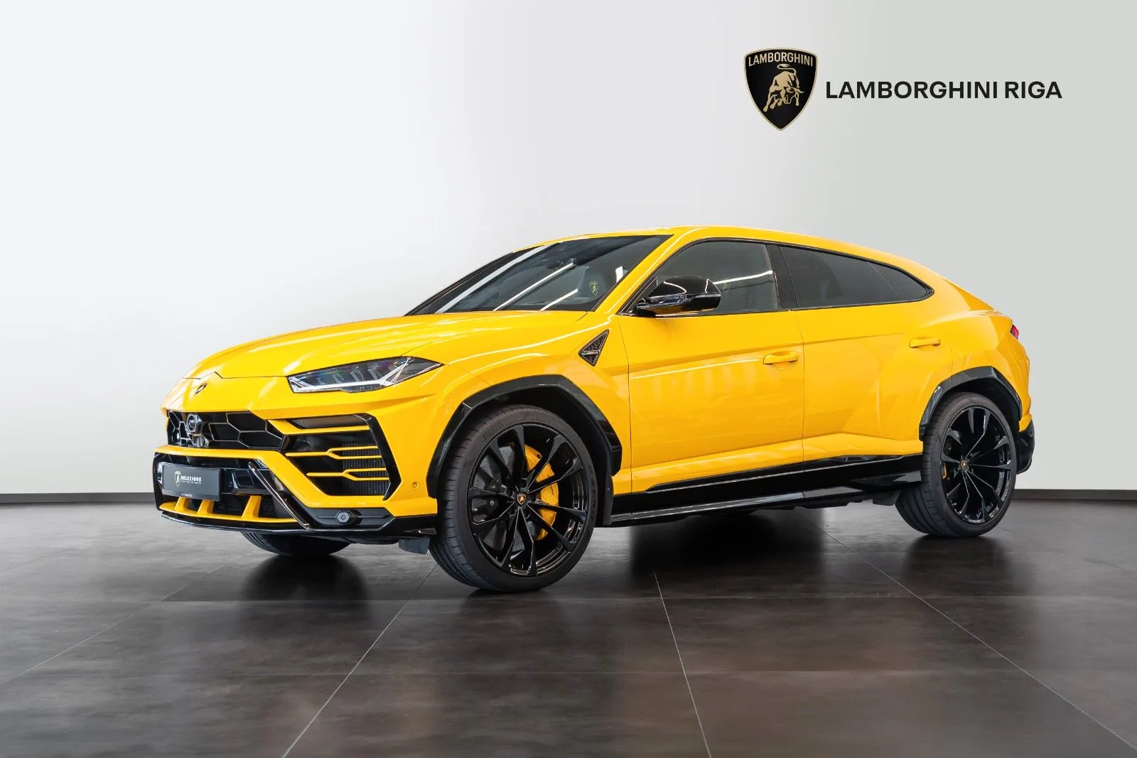 2020 Lamborghini Urus offered by a supercar dealer in Riga, Latvia, main photo