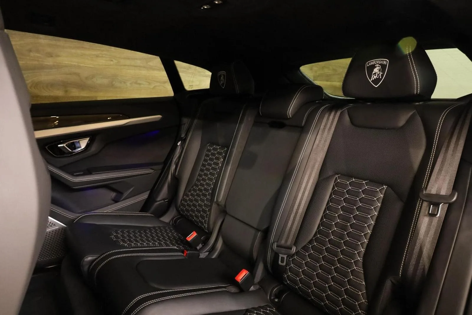 2020 Lamborghini Urus Novitec, 9/30