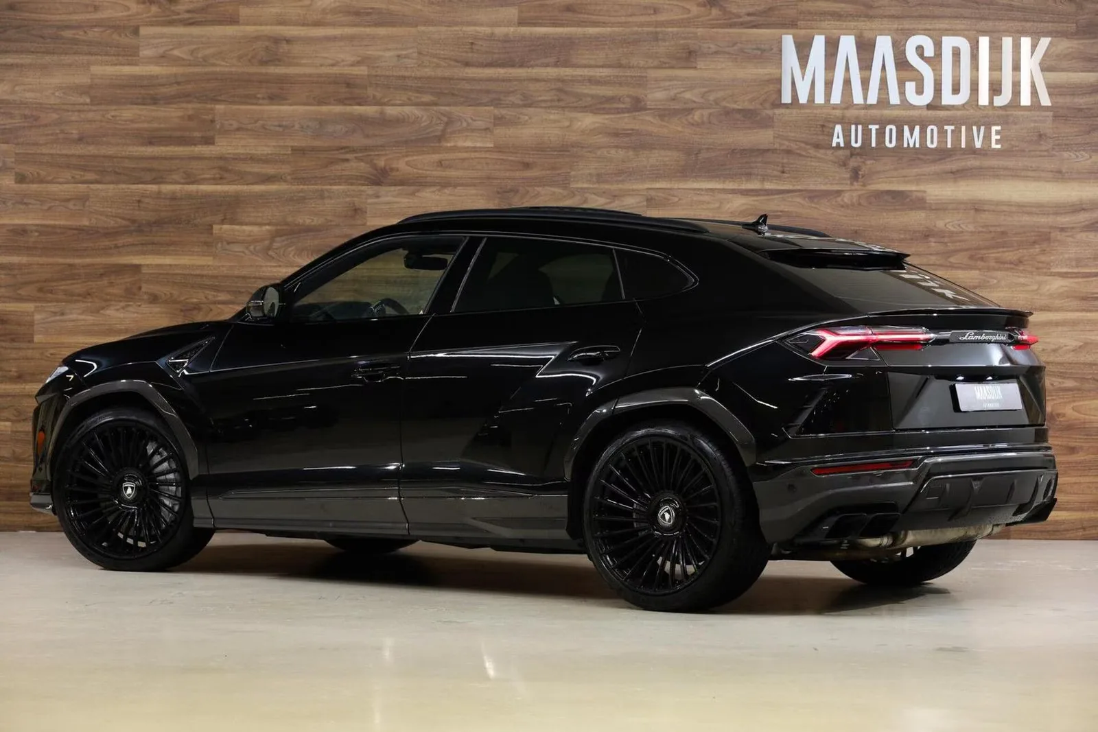 2020 Lamborghini Urus Novitec, 11/30