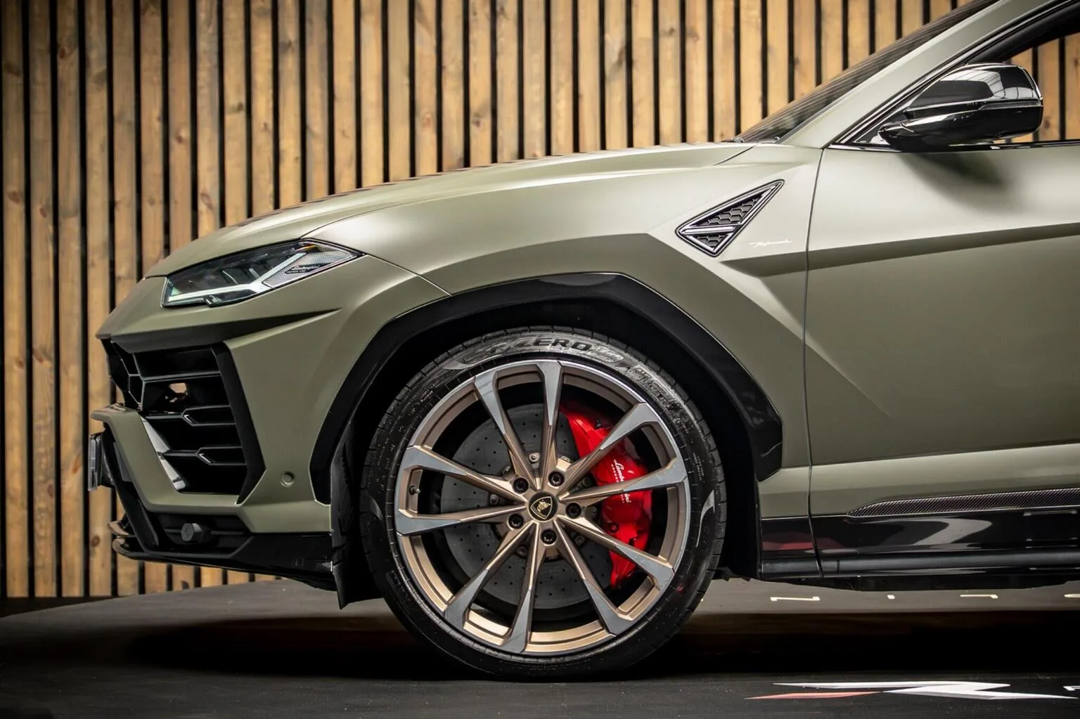 2020 Lamborghini Urus, 8/30