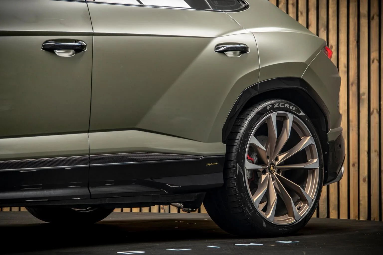 2020 Lamborghini Urus, 15/30