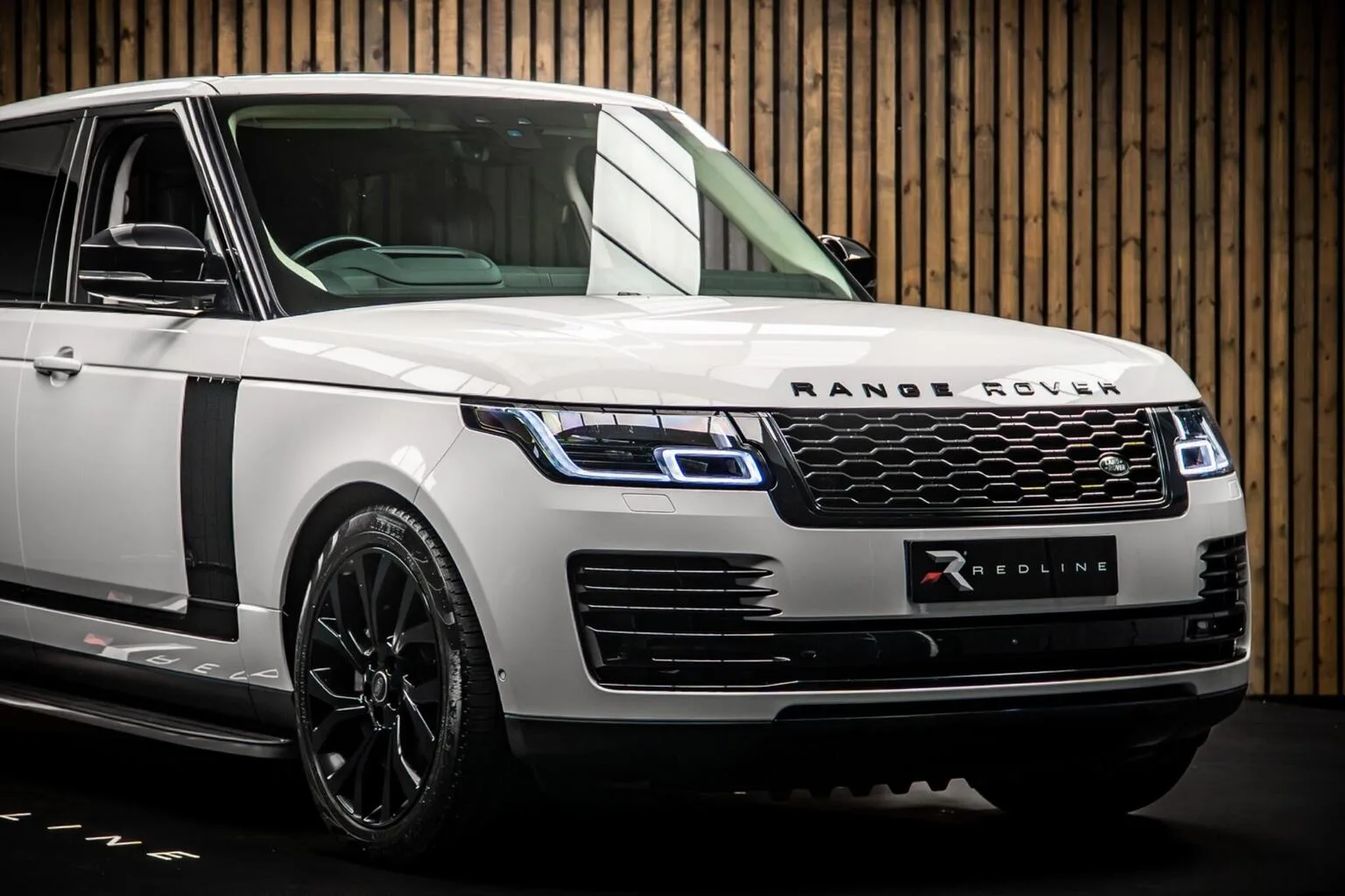 2020 Land Rover Range Rover D300 Vogue, 11/30