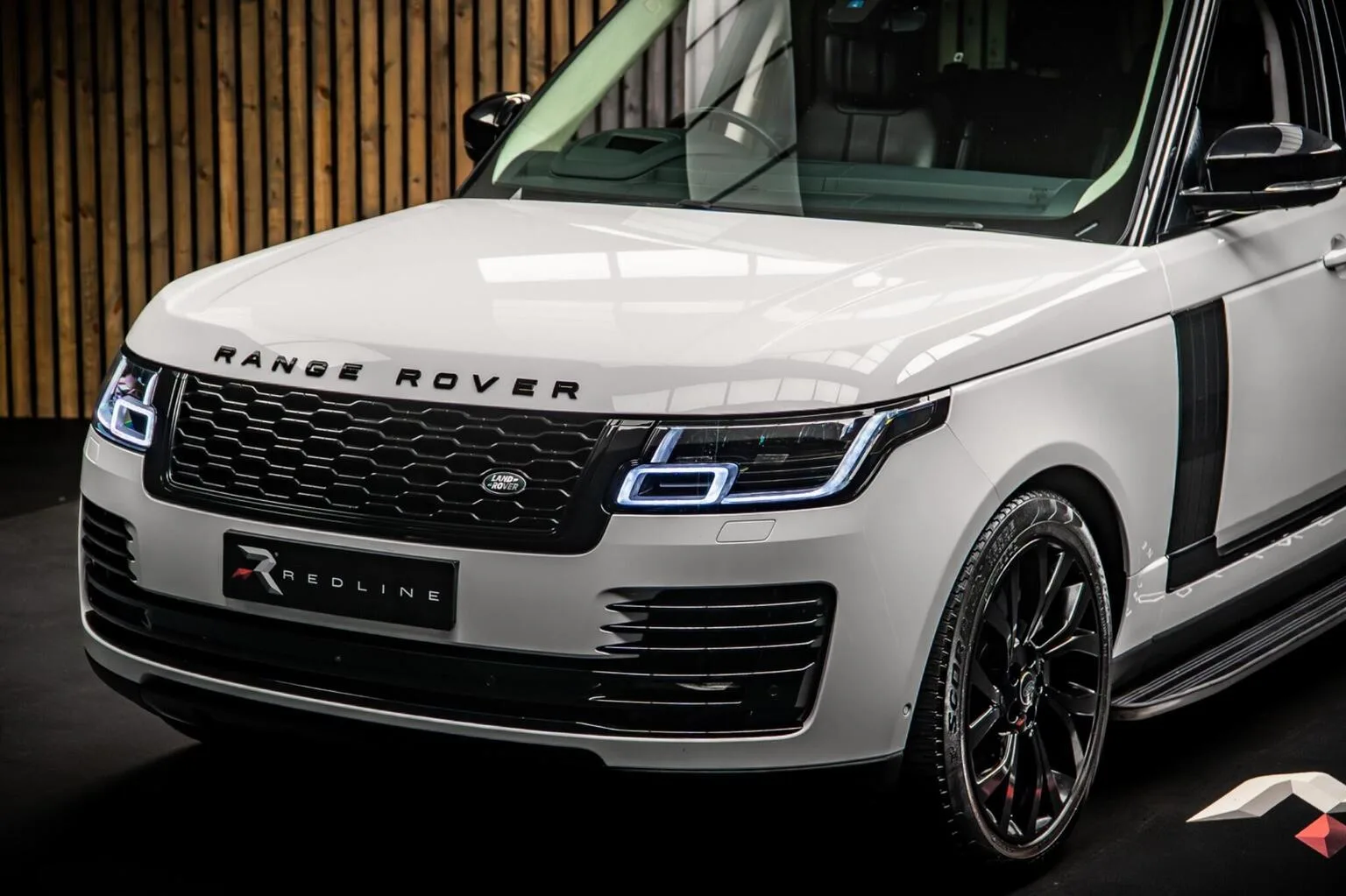 2020 Land Rover Range Rover D300 Vogue, 14/30