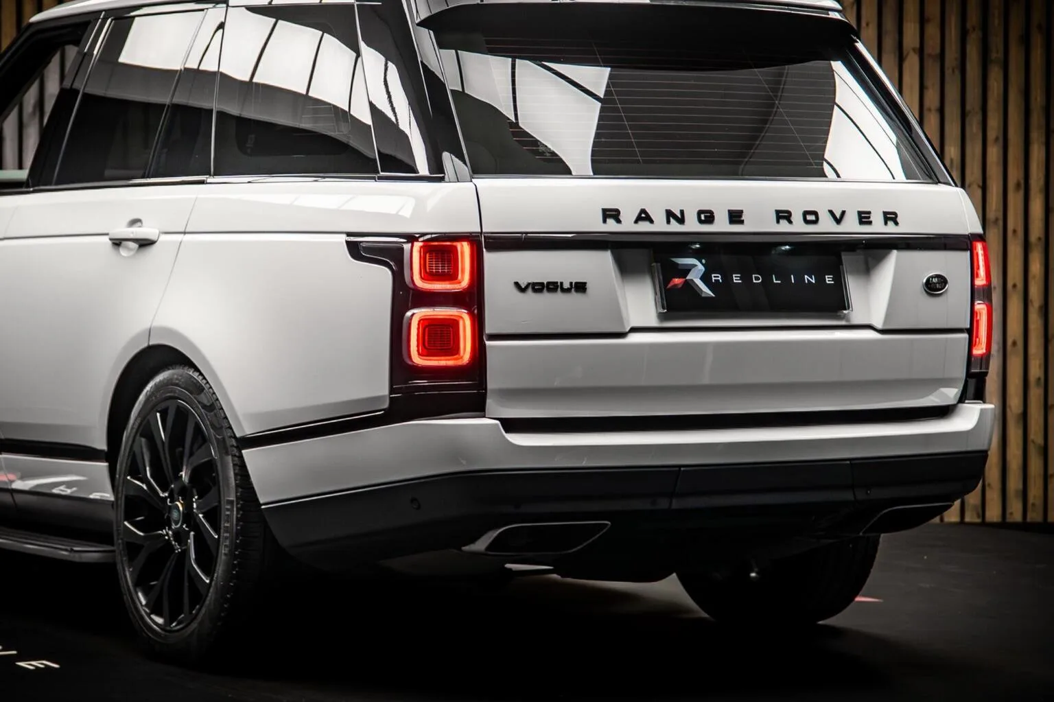 2020 Land Rover Range Rover D300 Vogue, 19/30