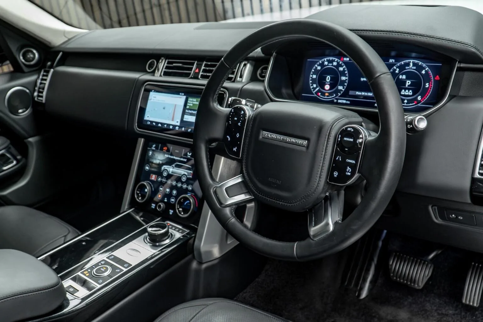 2020 Land Rover Range Rover D300 Vogue, 22/30