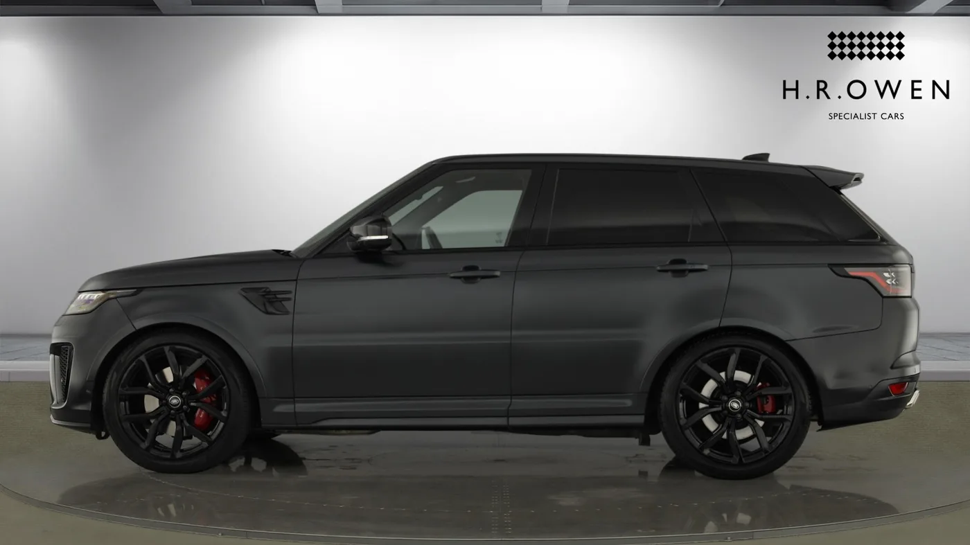 2020 Land Rover Range Rover Sport offered by a franchised dealer group in Hatfield, United Kingdom, photo 6 of 25
