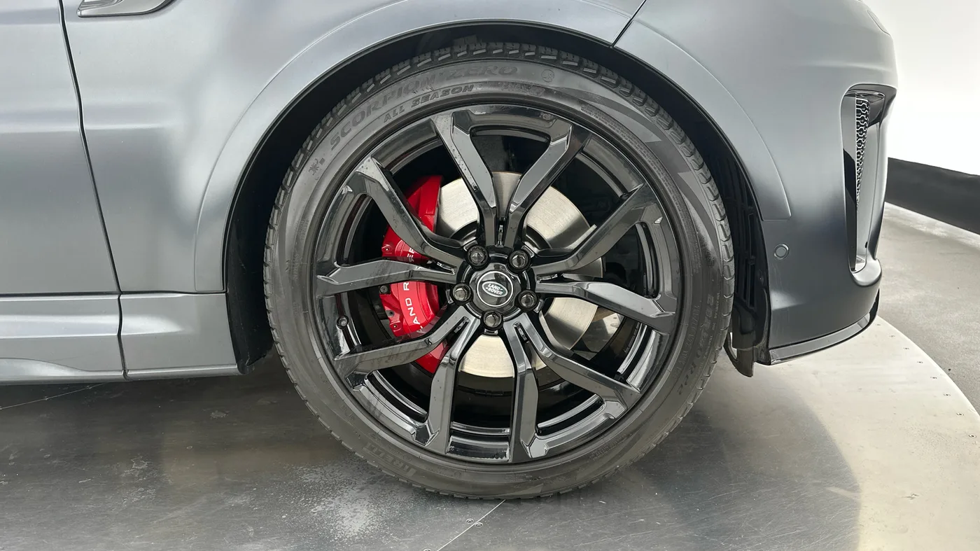2020 Land Rover Range Rover Sport offered by a franchised dealer group in Hatfield, United Kingdom, photo 15 of 25