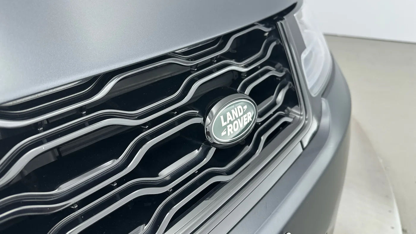 2020 Land Rover Range Rover Sport offered by a franchised dealer group in Hatfield, United Kingdom, photo 18 of 25