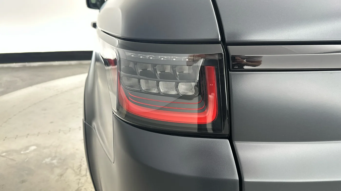 2020 Land Rover Range Rover Sport offered by a franchised dealer group in Hatfield, United Kingdom, photo 19 of 25