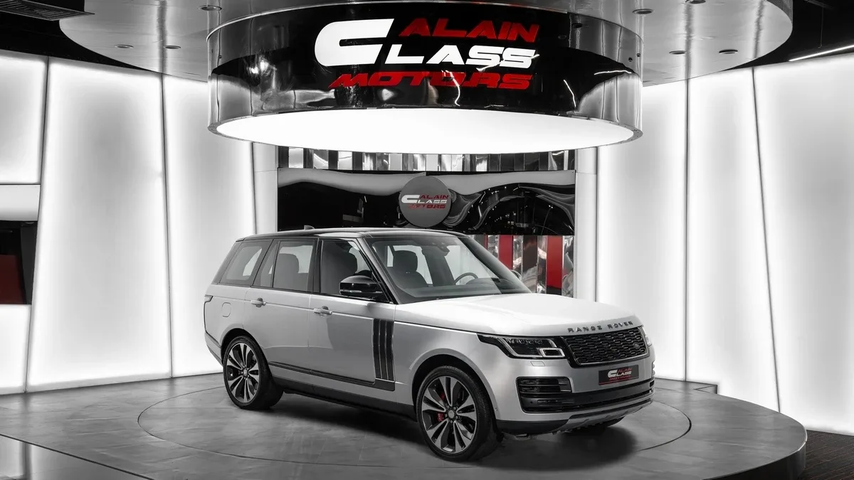 2020 Land Rover Range Rover SV Autobiography offered by a specialist dealer in Dubai, United Arab Emirates, main photo