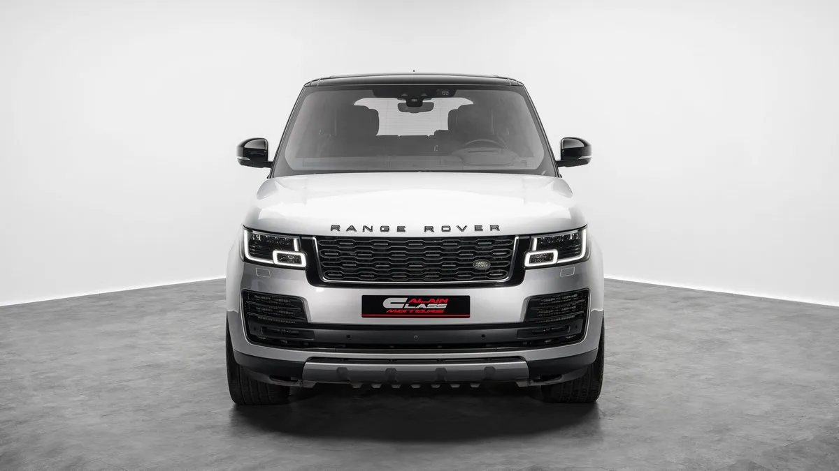 2020 Land Rover Range Rover SV Autobiography proposée par un concessionnaire spécialisé à Dubai, Émirats arabes unis, photo 4 sur 25