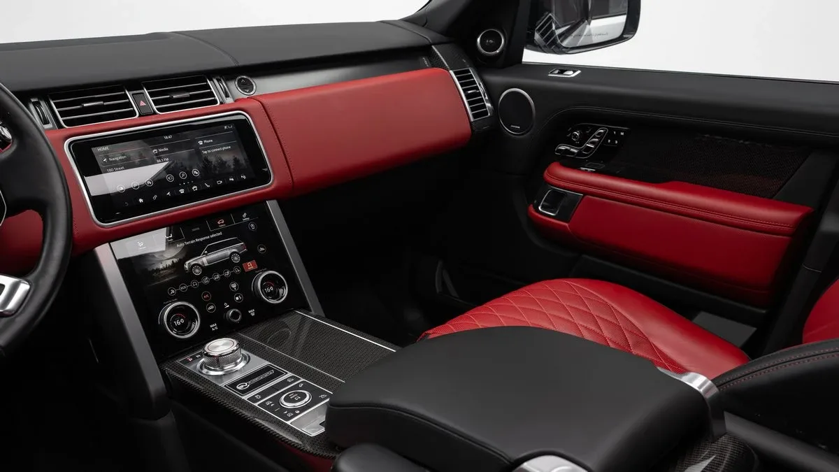 2020 Land Rover Range Rover SV Autobiography proposée par un concessionnaire spécialisé à Dubai, Émirats arabes unis, photo 11 sur 25
