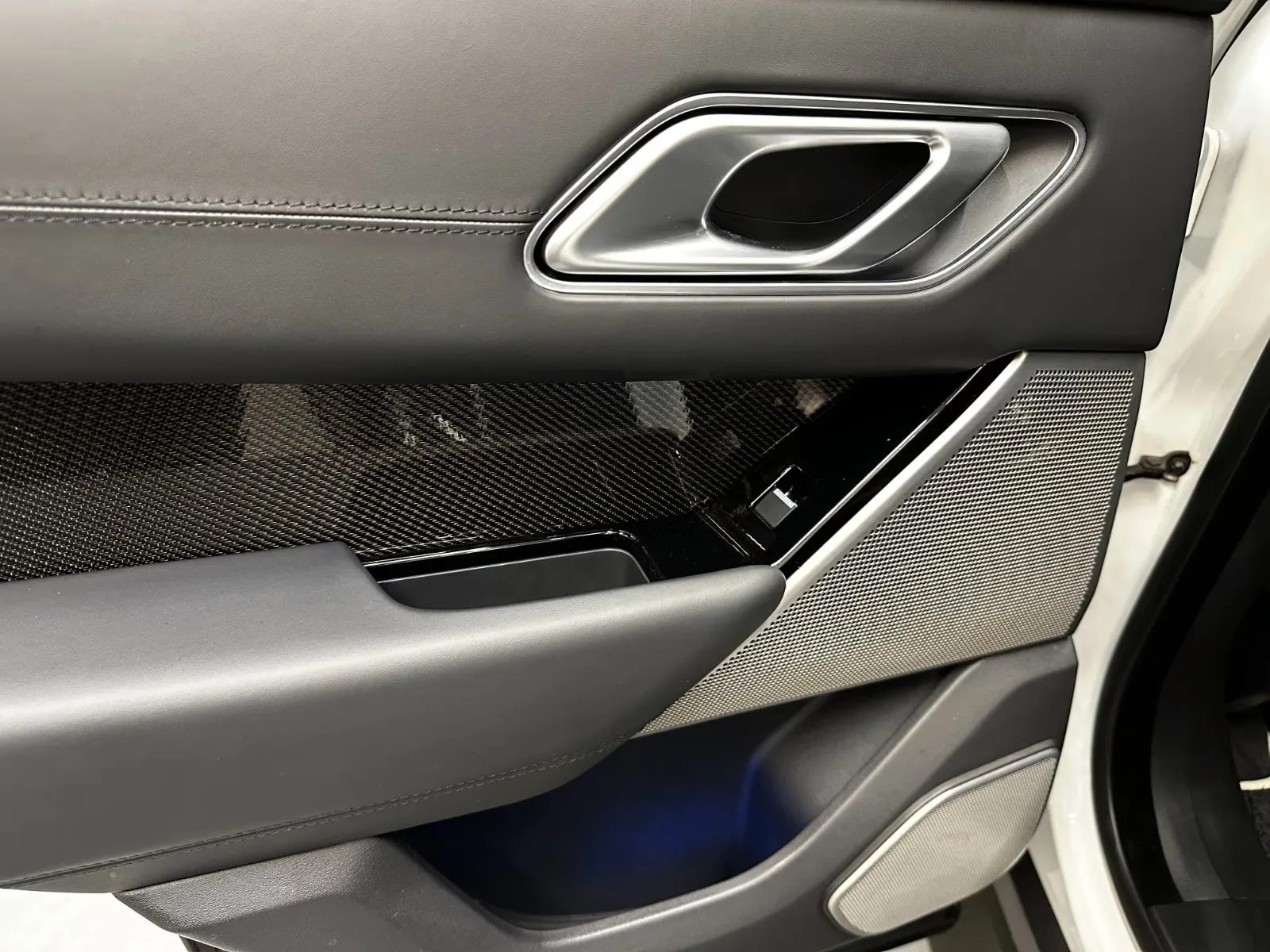 2020 Land Rover Range Rover Velar SVAutobiography Dynamic, 16/25