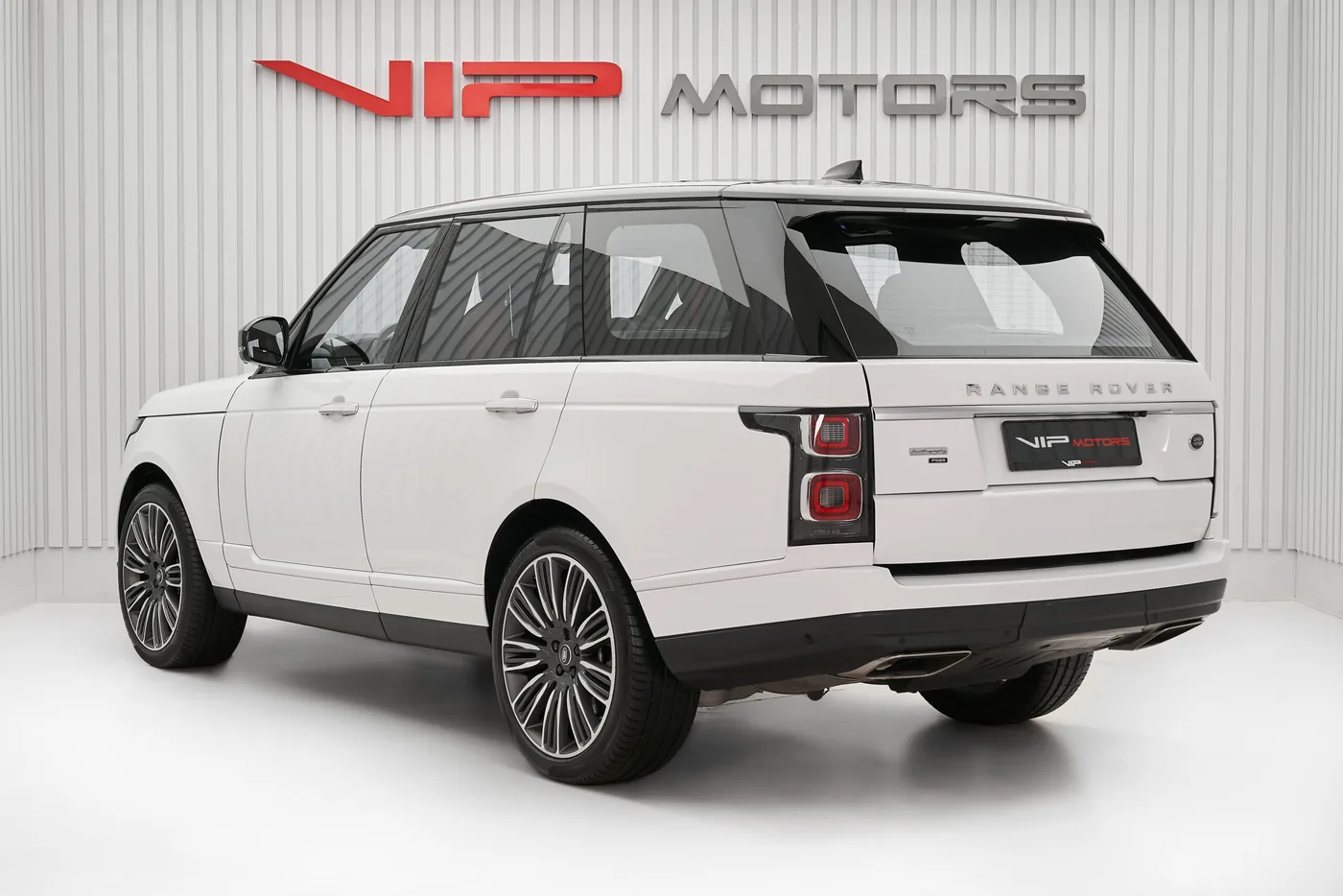2020 Land Rover Range Rover Vogue, Autobiography angeboten von einem Fachhändler in Dubai, Vereinigte Arabische Emirate, Foto 4 von 10