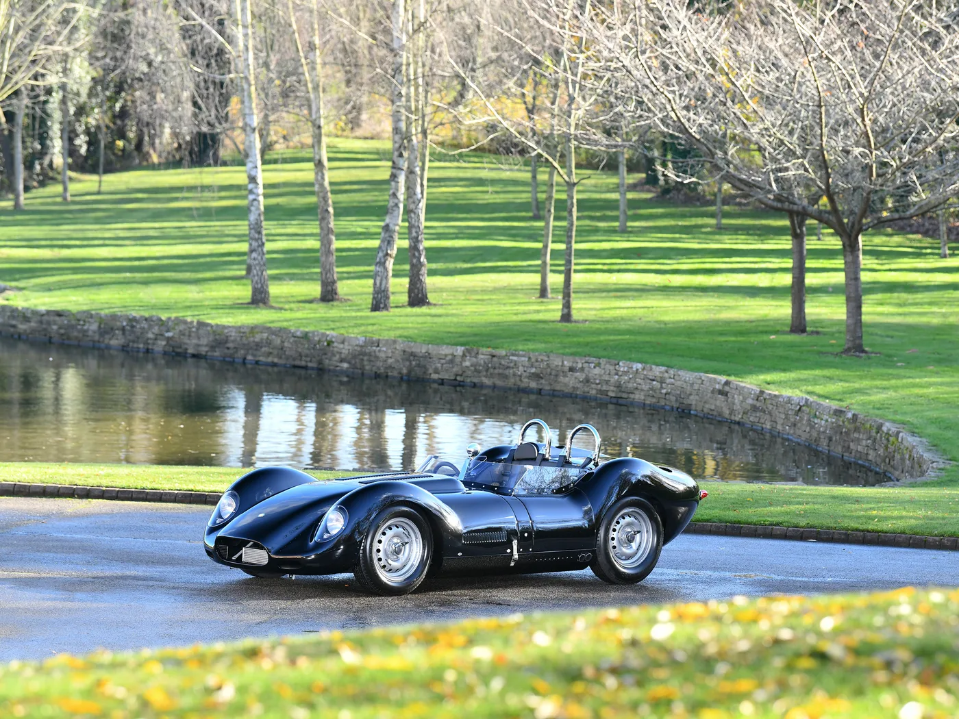 2020 Lister Knobbly Continuation offered by a specialist dealer in Hook Norton, United Kingdom, photo 4 of 15