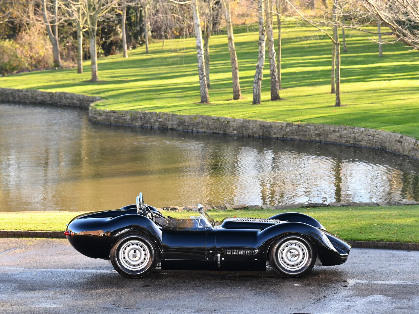 2020 Lister Knobbly Continuation offered by a specialist dealer in Hook Norton, United Kingdom, photo 10 of 15