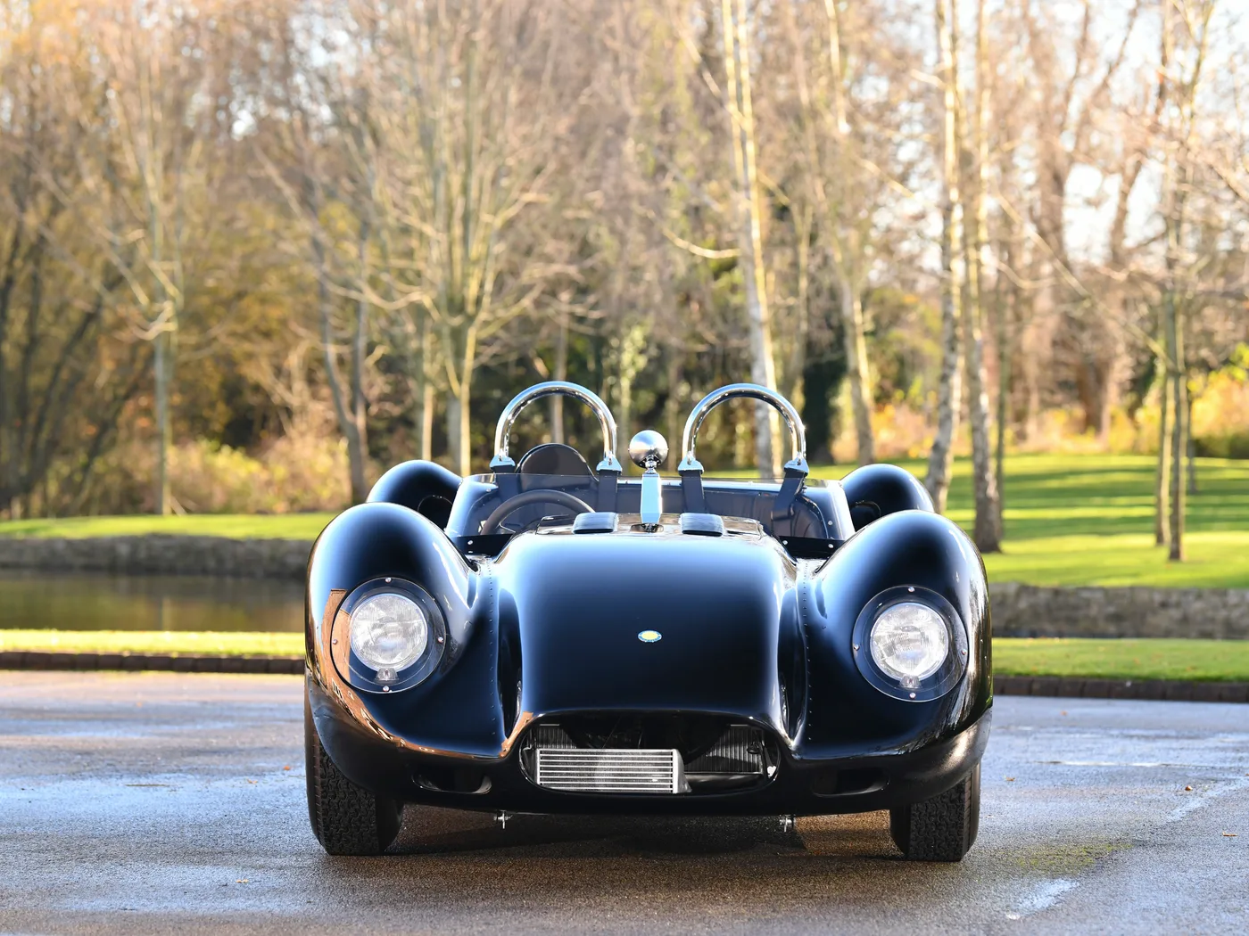 2020 Lister Knobbly Continuation offered by a specialist dealer in Hook Norton, United Kingdom, photo 15 of 15