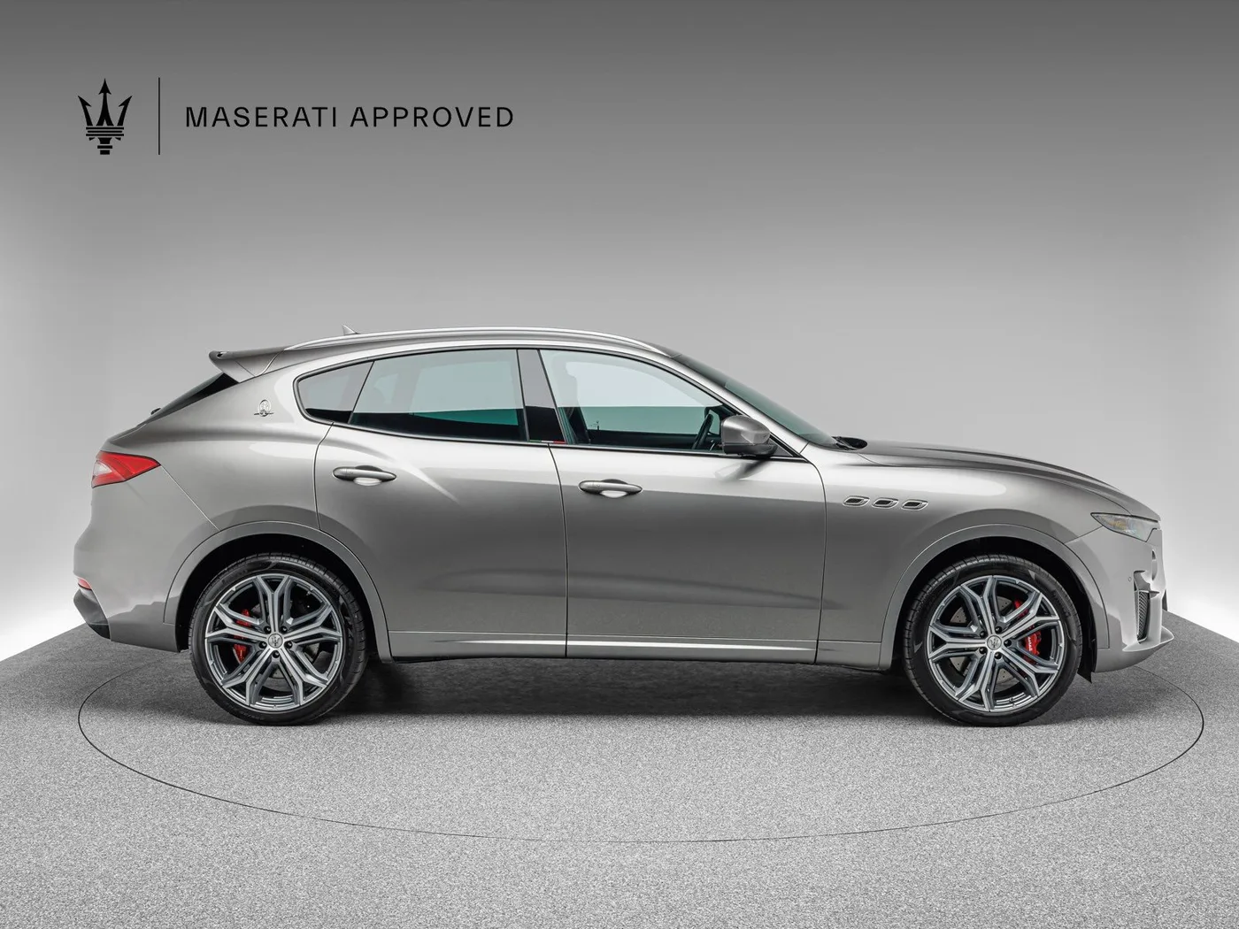 2020 Maserati Levante GTS angeboten von einem Fachhändler in Böblingen, Deutschland, Foto 6 von 15