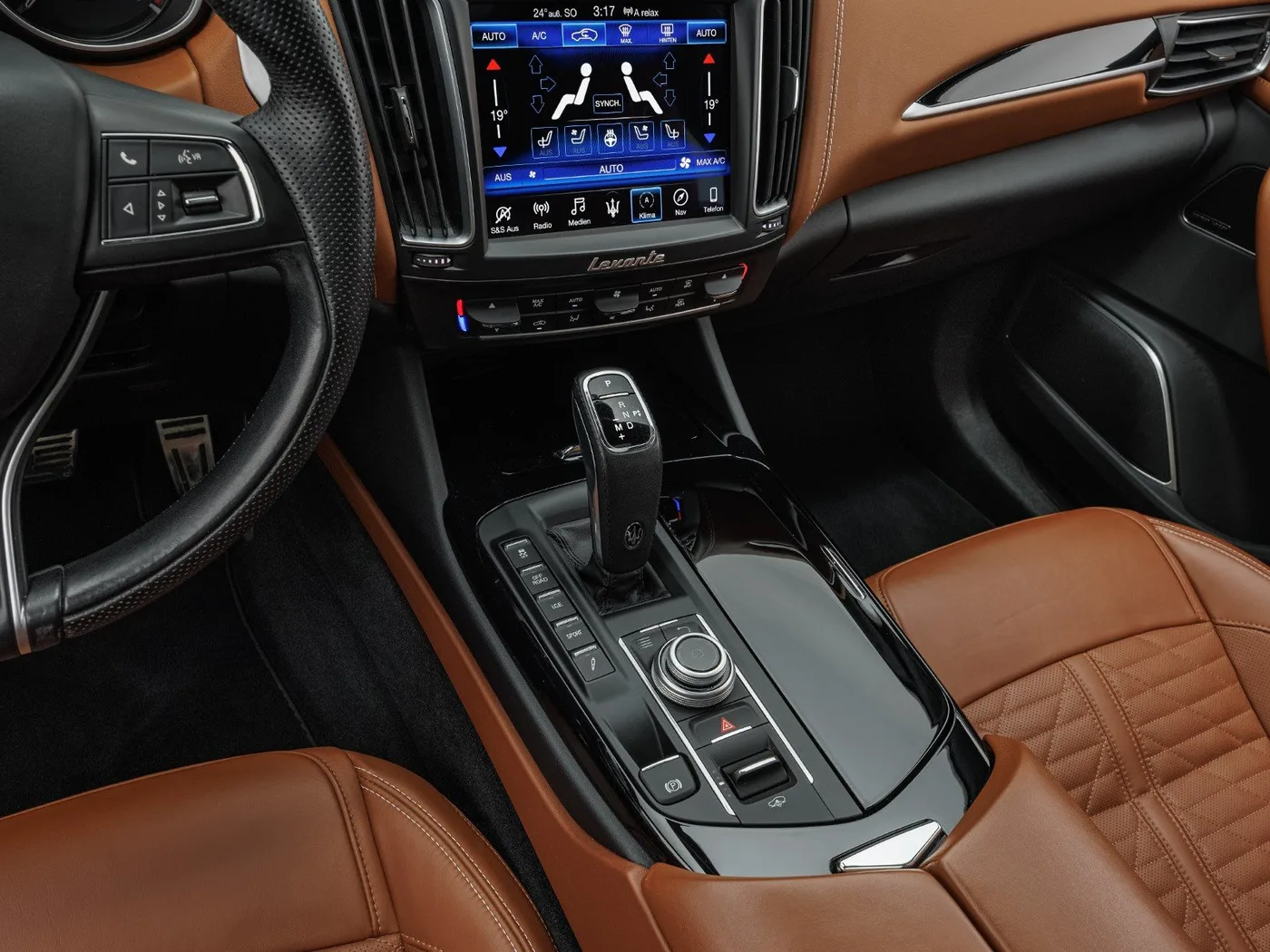 2020 Maserati Levante GTS angeboten von einem Fachhändler in Böblingen, Deutschland, Foto 14 von 15