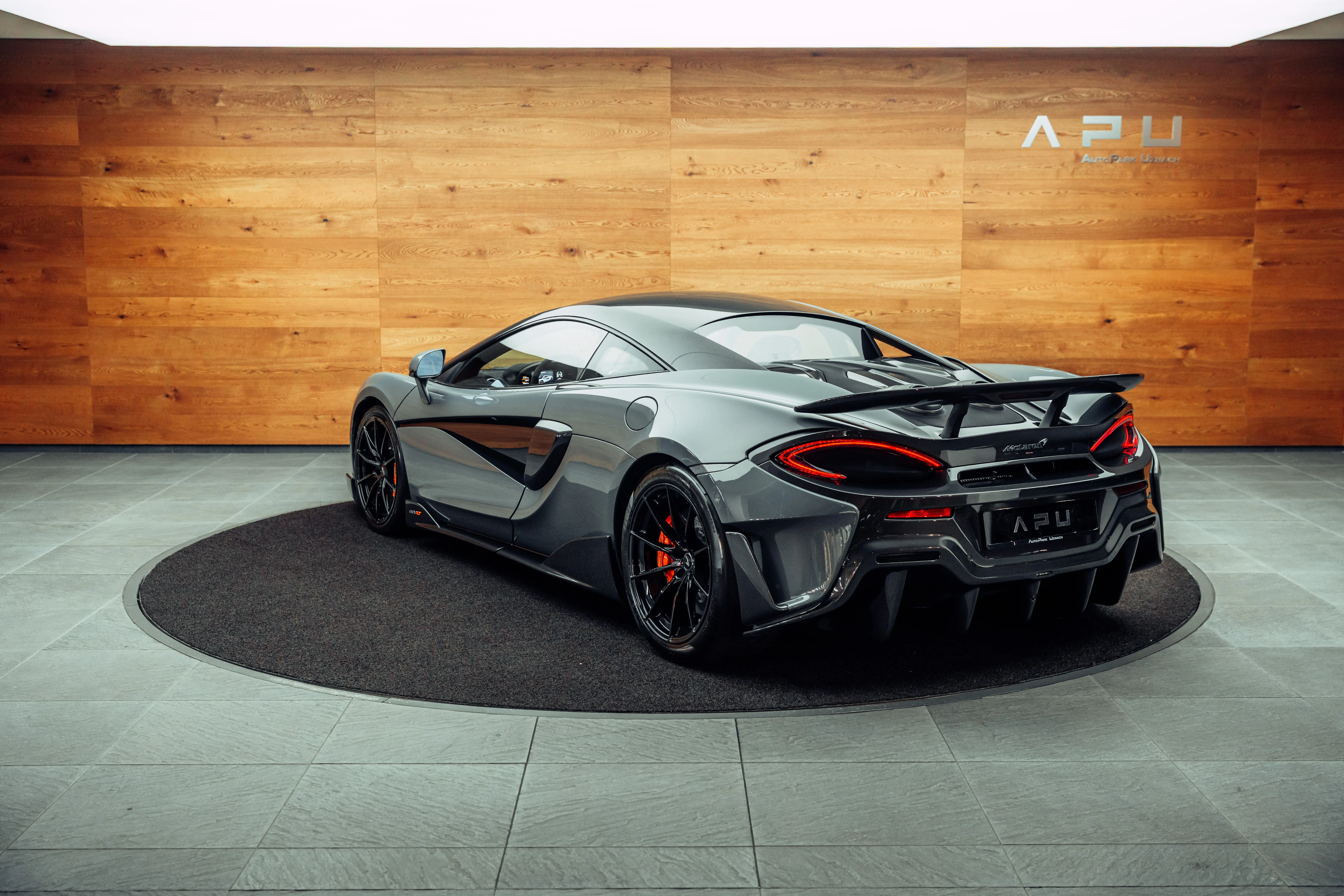 2020 McLaren 600LT, 3/20