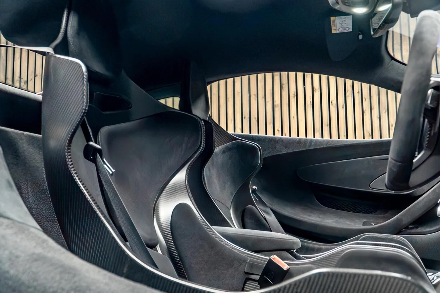 2020 McLaren 600LT, 2/30