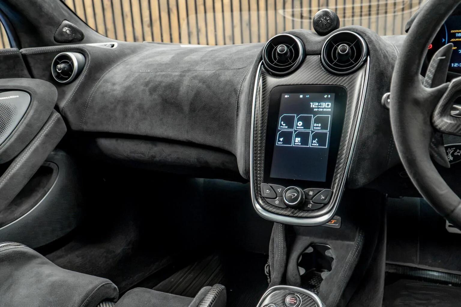 2020 McLaren 600LT, 23/30