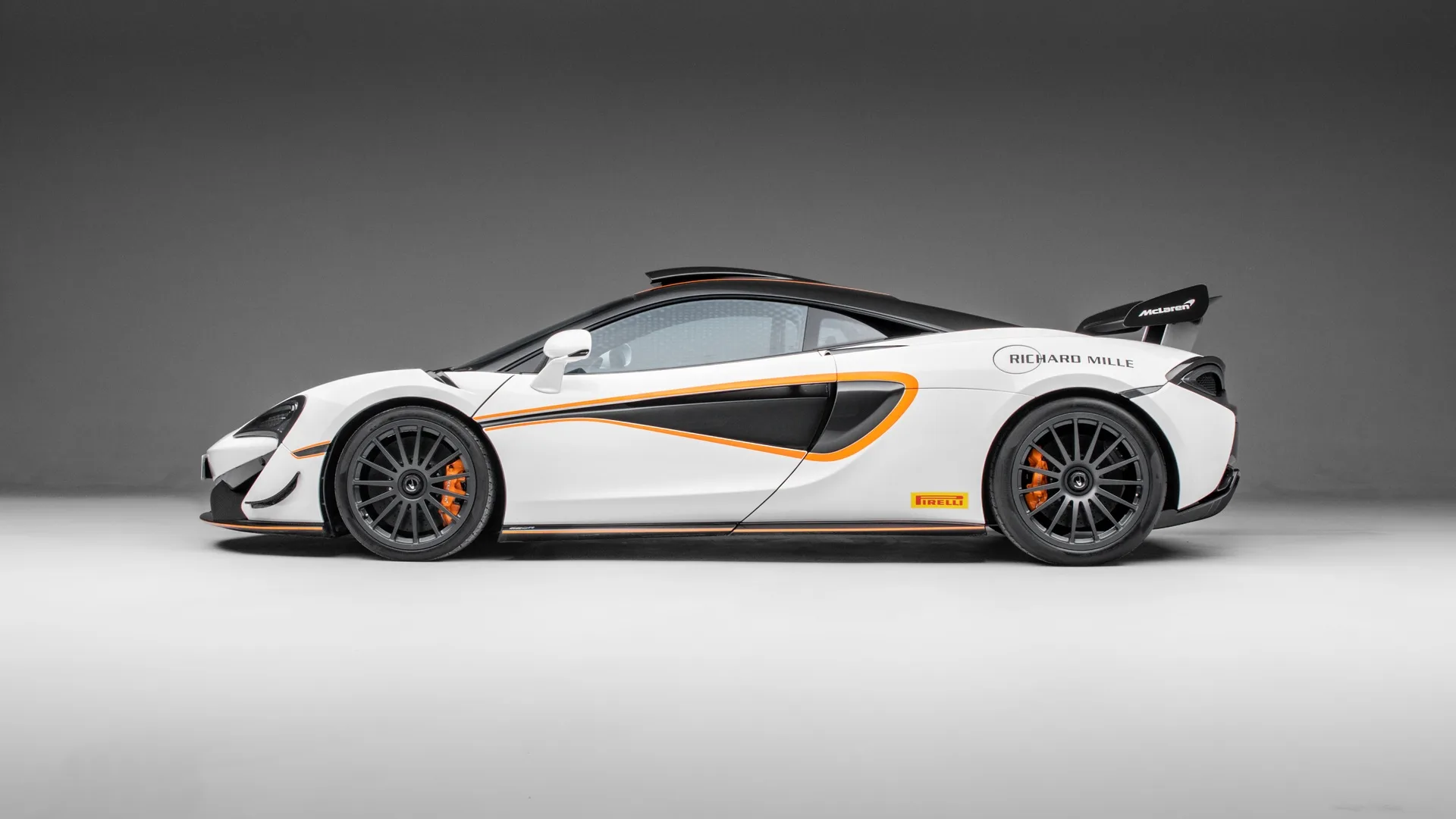 2020 McLaren 620R, 8/30