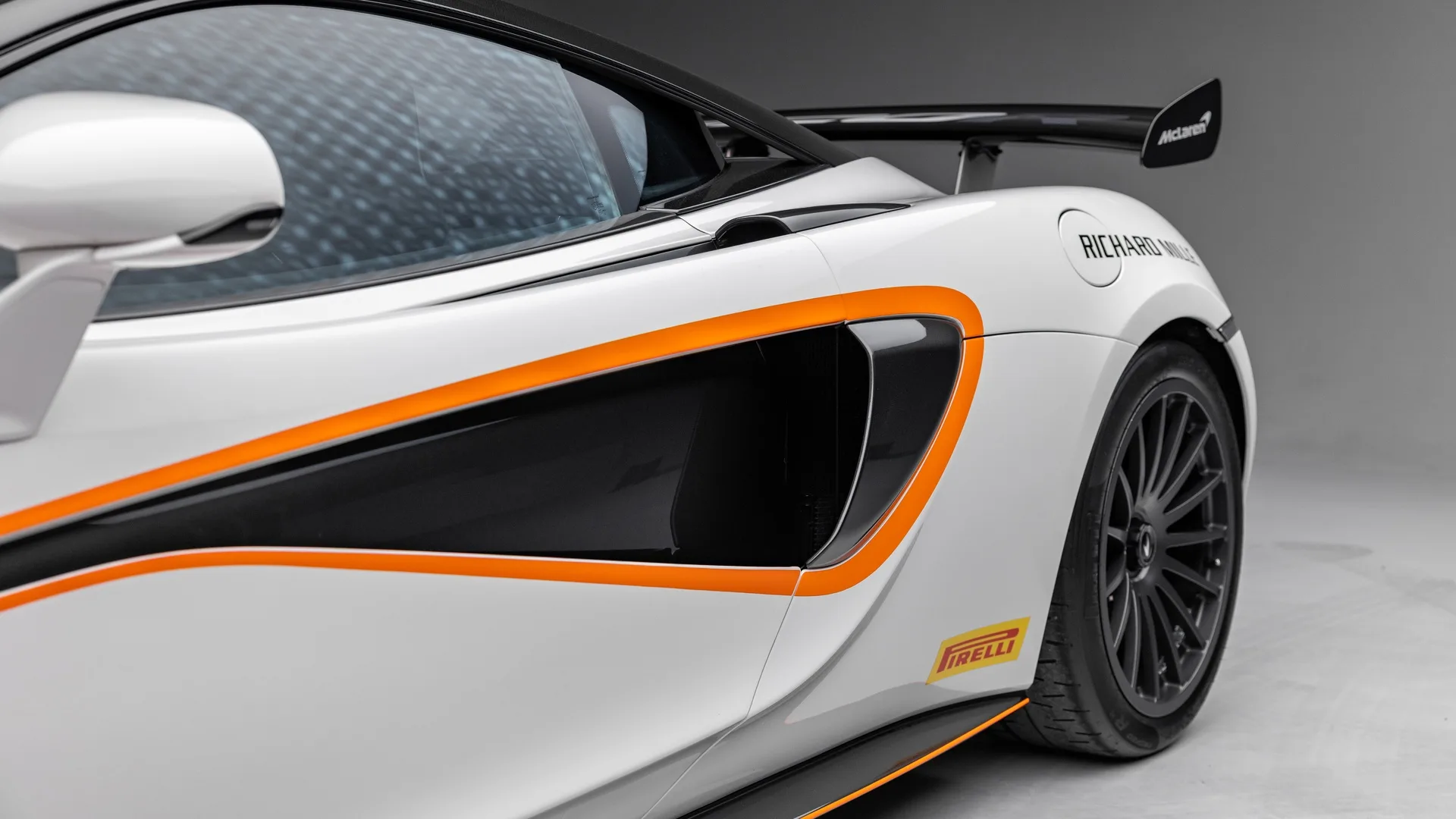 2020 McLaren 620R, 20/30