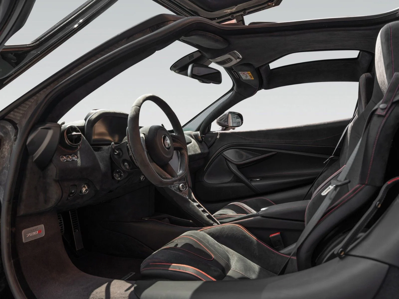 2020 McLaren 720S, 25/30
