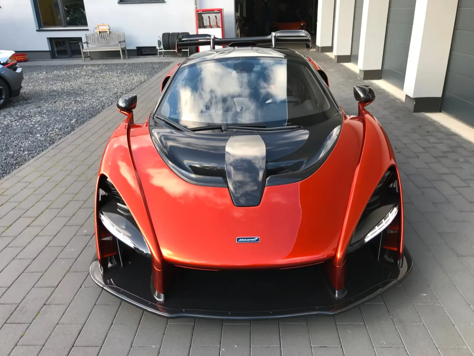2020 McLaren Senna, 3/5