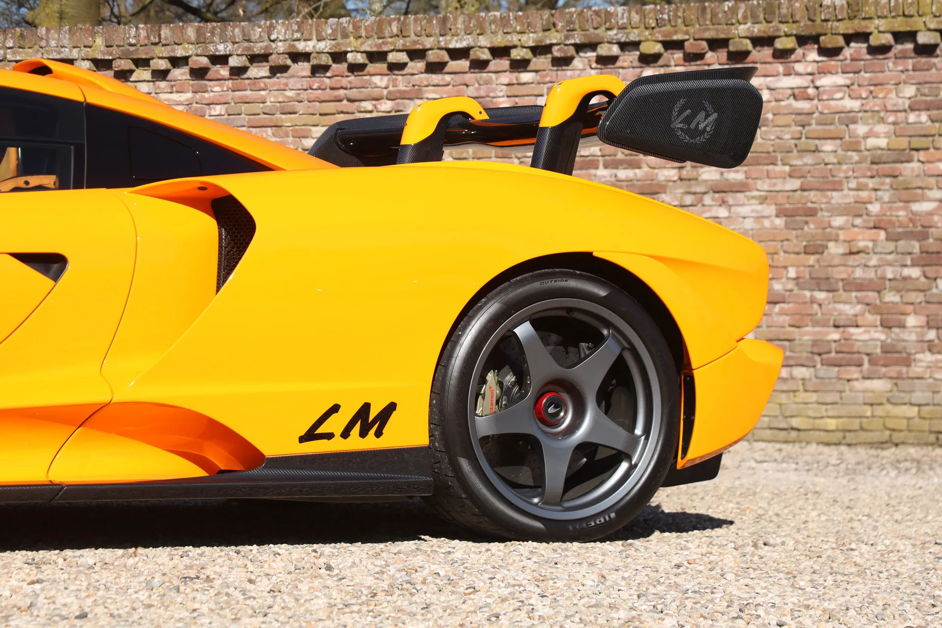 2020 McLaren Senna LM, 28/30