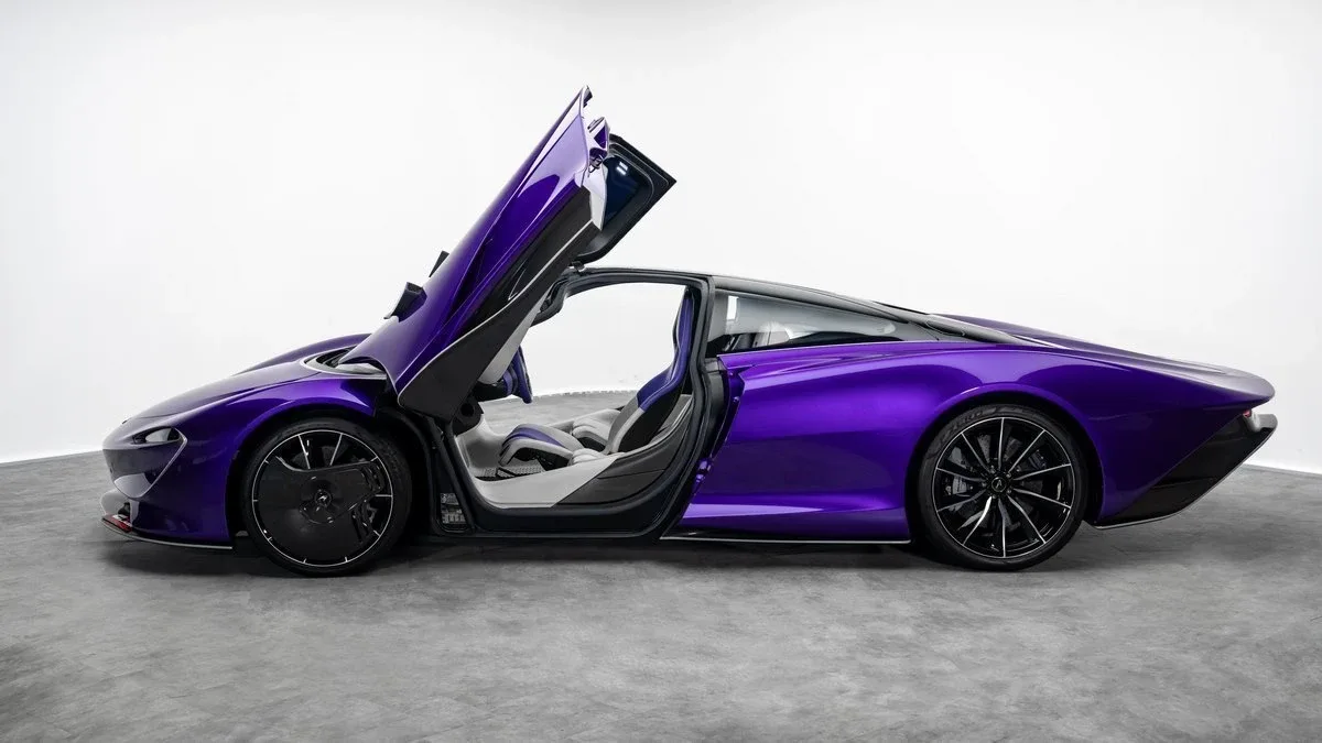 2020 McLaren Speedtail angeboten von einem Fachhändler in Dubai, Vereinigte Arabische Emirate, Foto 21 von 25