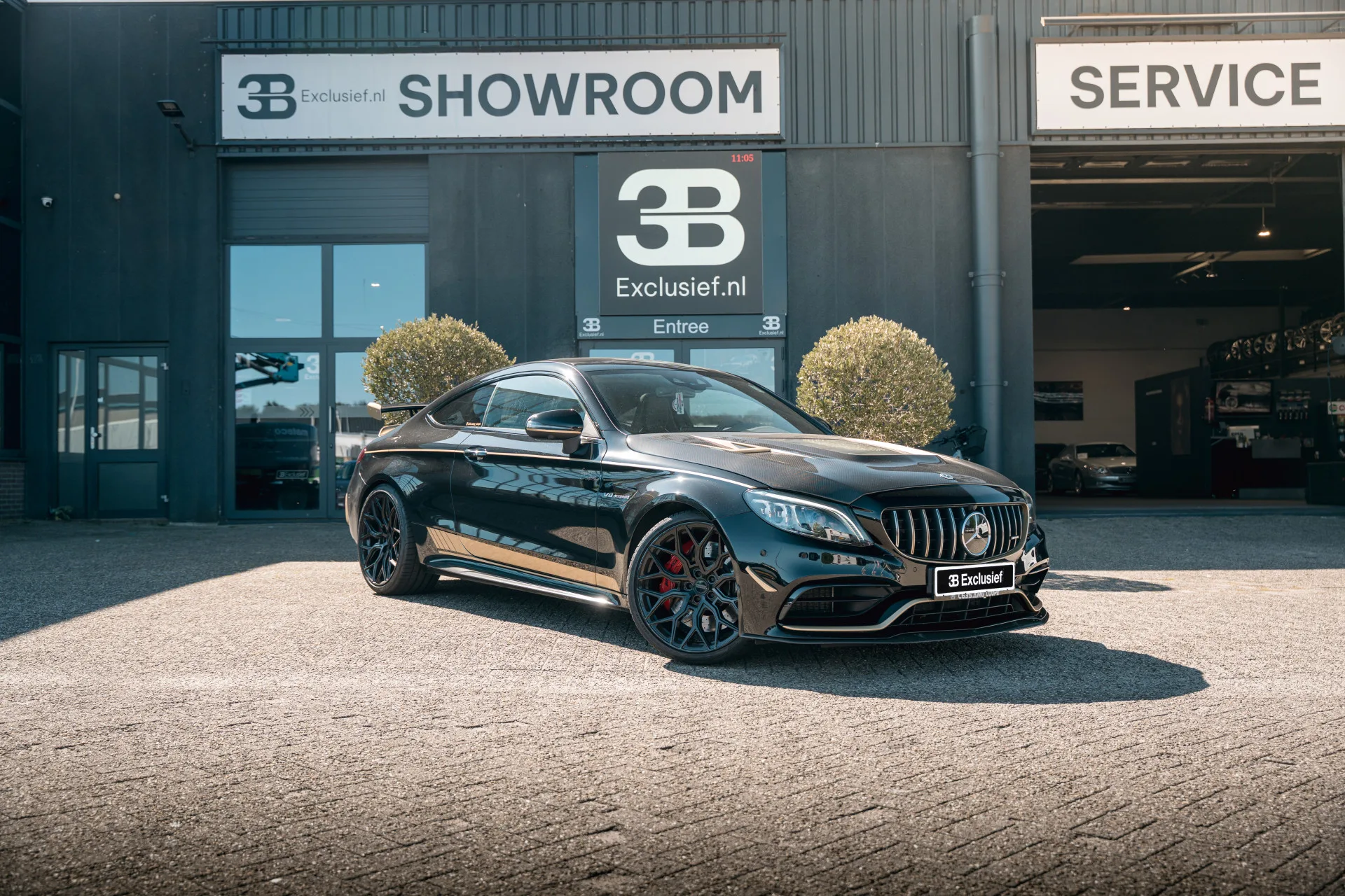 2020 Mercedes-AMG C 63 S Coupé, 2/29