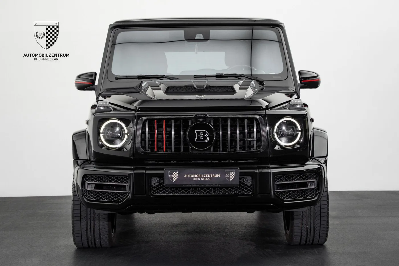 2020 Mercedes-AMG G 63 Brabus 700 offered by a supercar dealer in Viernheim, Germany, photo 2 of 25