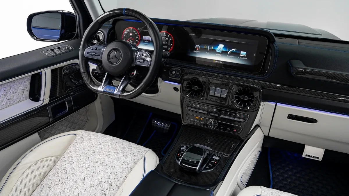 2020 Brabus 800 Adventure XLP proposée par un concessionnaire spécialisé à Dubai, Émirats arabes unis, photo 18 sur 25