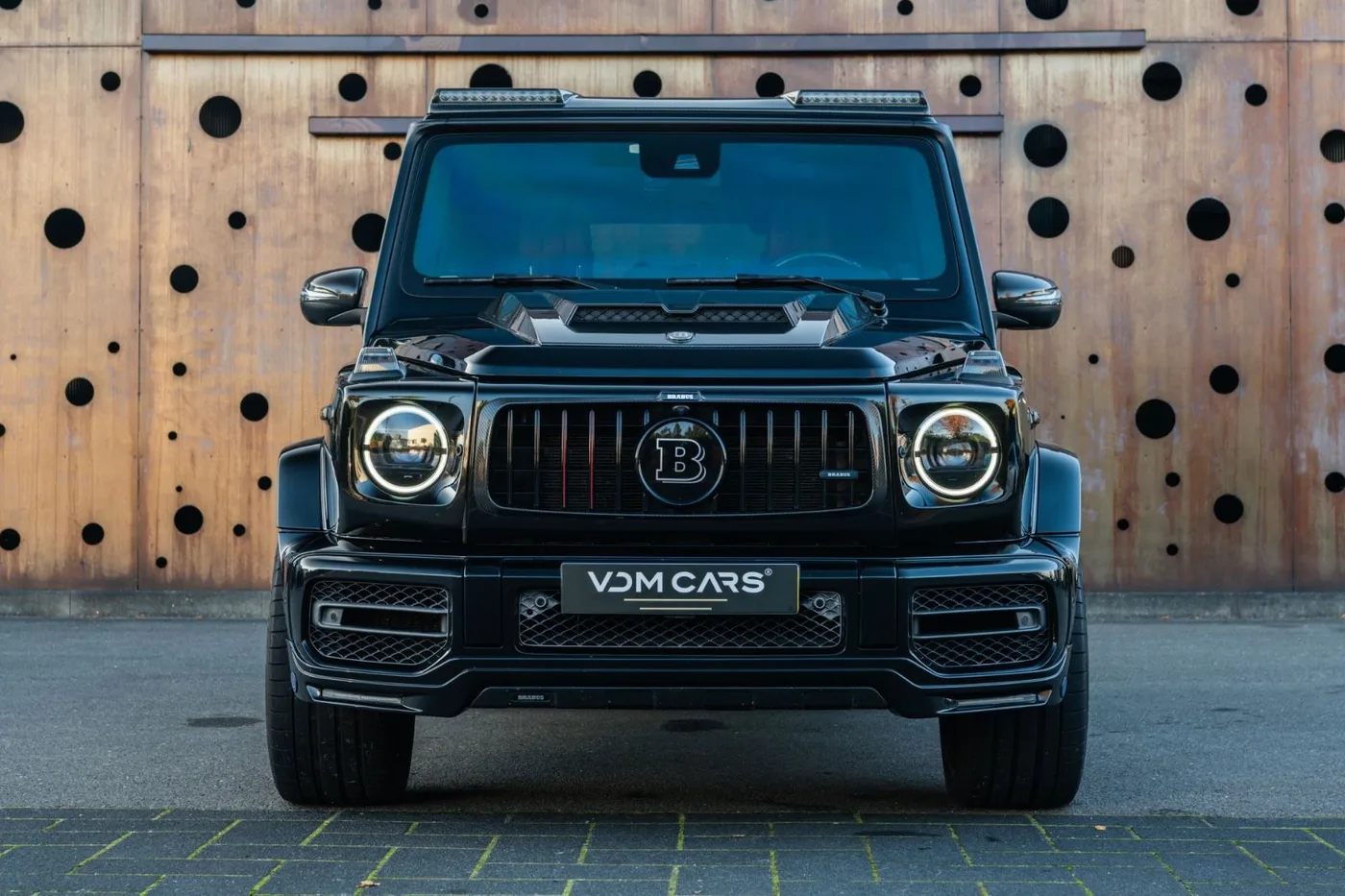 2020 Mercedes-AMG G 63 offered by a supercar dealer in Gronau, Germany, photo 2 of 25